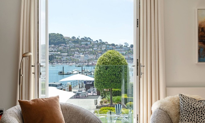 Dartmouth Apartment | 2 Dart Marina - a duplex apartment that sleeps 4 guests in 2 bedrooms