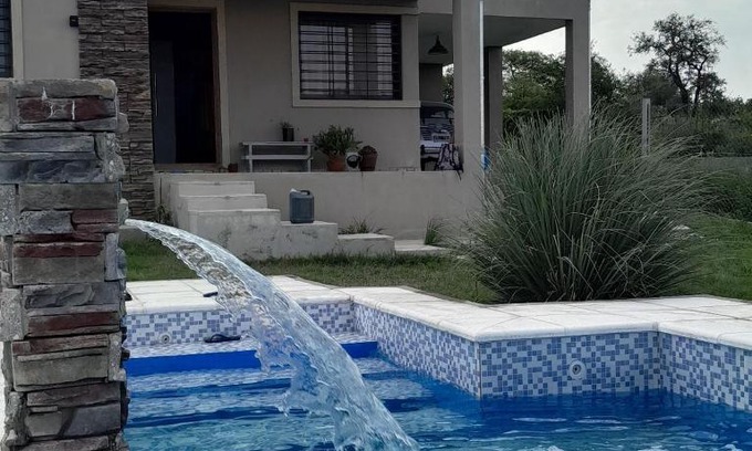 Villa La Bolsa House | 2 Dormitorios y pileta