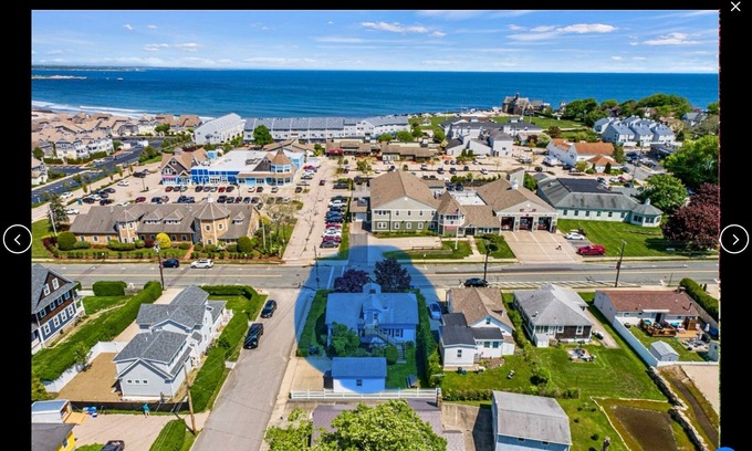 Narragansett Pier Apartment | 2 floor apartment with private entrance