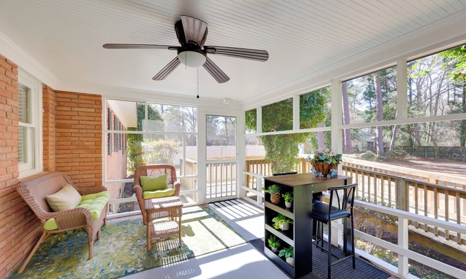 Greenville House | < 2 Mi to East Carolina University: Family Home