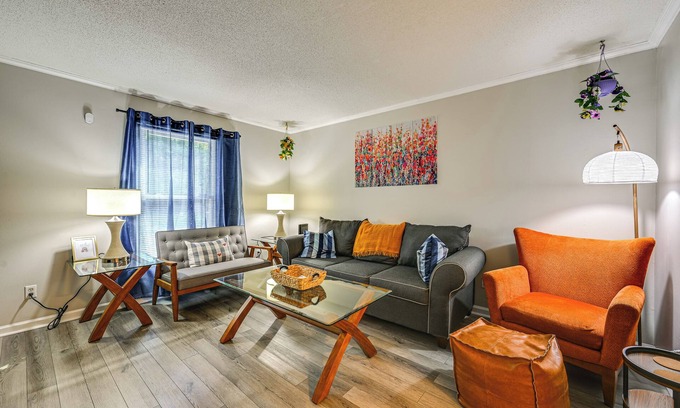 Greenville House | < 2 Mi to ECU & Medical District: Retreat w/Patio
