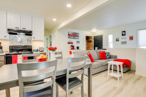Manitowoc House | 2 Mi to Lake Michigan Family-Friendly Home