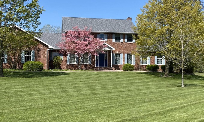 Baroda House | 2 Night Minimum for Fall/Winter 2024! Perfect for a quiet weekend get a way!