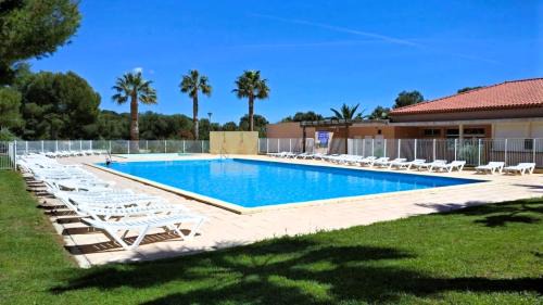 Martigues Apartment | 2 Pièces 45m2, Calme, Confort, Mer à 200m, Jardin, Terrasse, Piscine