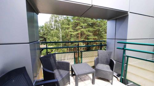 Serock Apartment | 2 pokoje w KORONIE DRZEW apartament nad Zalewem