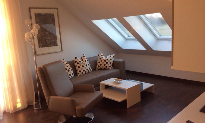 Hertingen Apartment | 2-room apartment in the golf hotel (4 x 18-hole golf courses) in the Markgräflerland