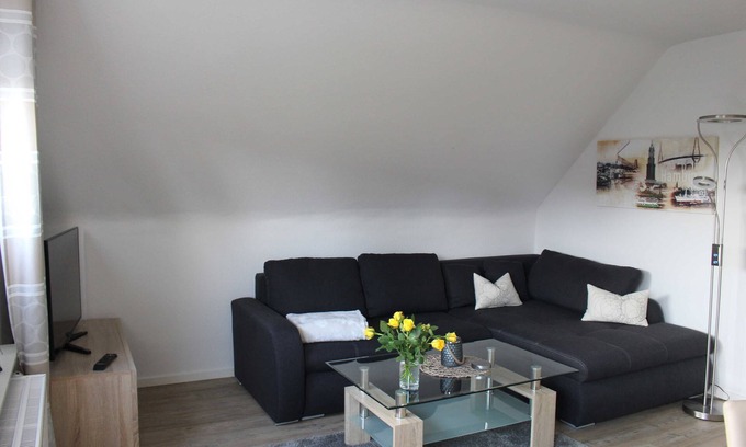 Jork Apartment | 2 rooms with open kitchen - Apartment Rudis Orchard