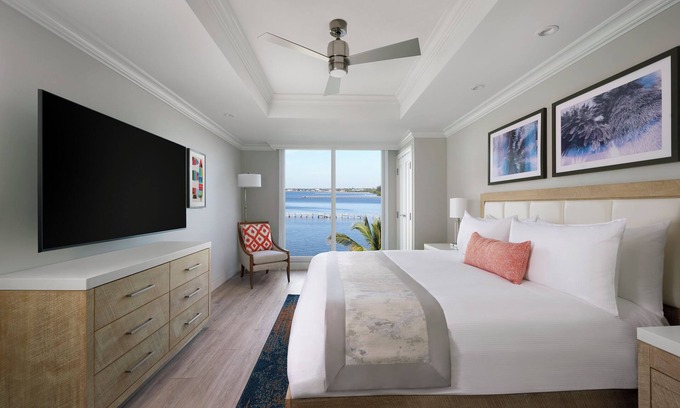 Charlotte Harbor House | 2 Spacious Harbor View Room Overlooking Charlotte– Ideal for Relaxing Stay