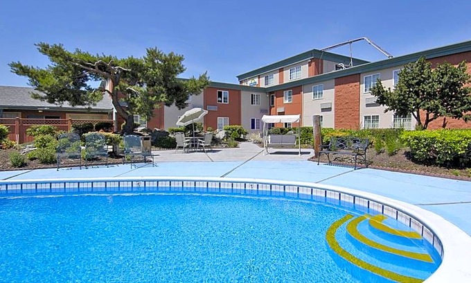 Mount Vernon Hotel | 2-Star Hotel ∙ Days Inn by Wyndham Mt. Vernon