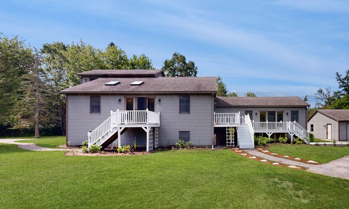 Owls Head House | 2-story home near the water with deck, jetted tub, grill, streaming, & fast WiFi