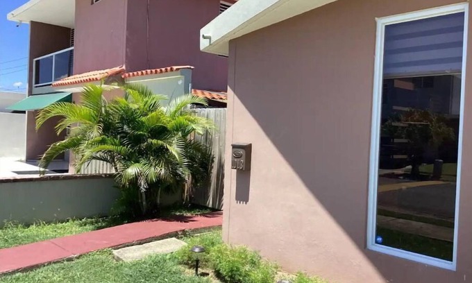 Mayaguez Villa | 2 VILLAS 2 POOLSn Keep the family together n FIT 20 + PEOPLE