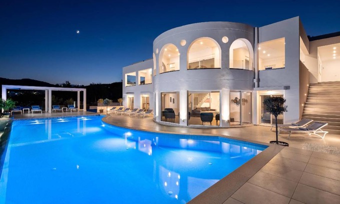 Kalathos House | 20 m² House ∙ 9 bedrooms ∙ 19 guests