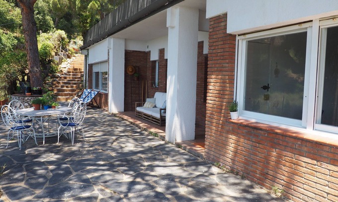 Caldes d'Estrac Ski Chalet | 20 minutes from Barcelona on the coast
