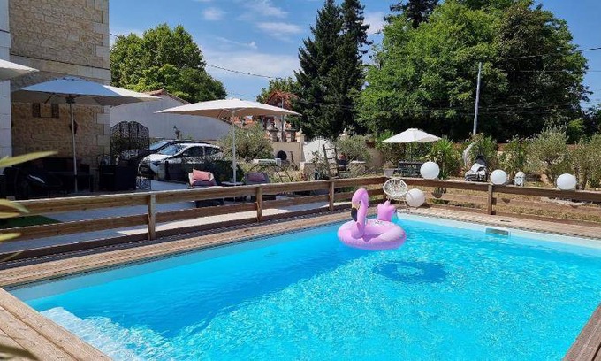 Libourne Bed & Breakfast | 200 m² Bed and breakfast ∙ 3 bedrooms ∙ 8 guests