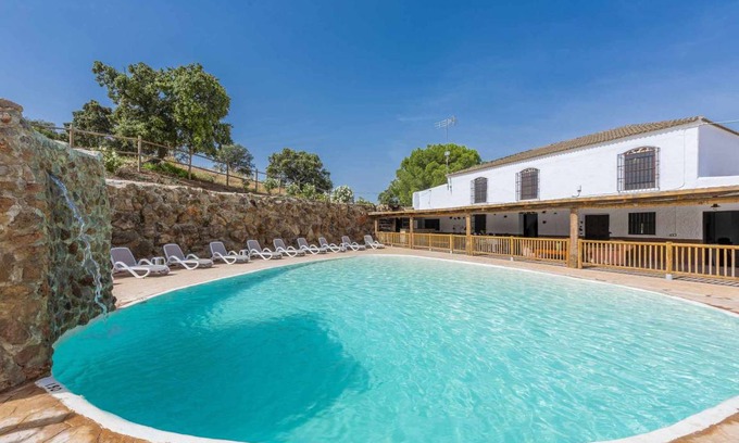 Moron de la Frontera House | 200 m² House ∙ 7 bedrooms ∙ 20 guests