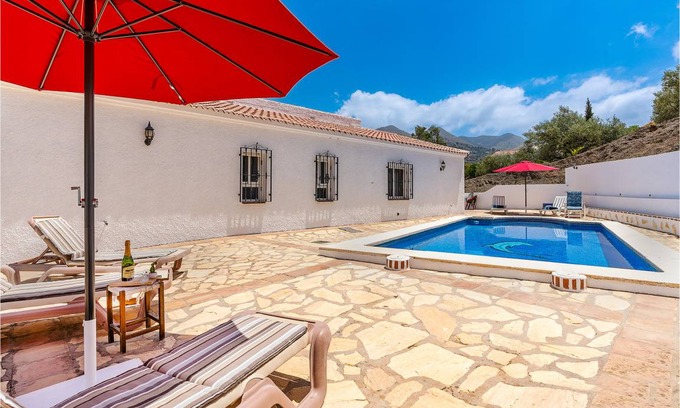 Archez House | 200 m² House ∙ 3 bedrooms ∙ 7 guests