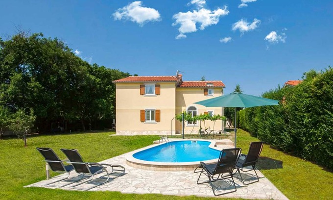 Liznjan House | 200 m² House ∙ 3 bedrooms ∙ 6 guests