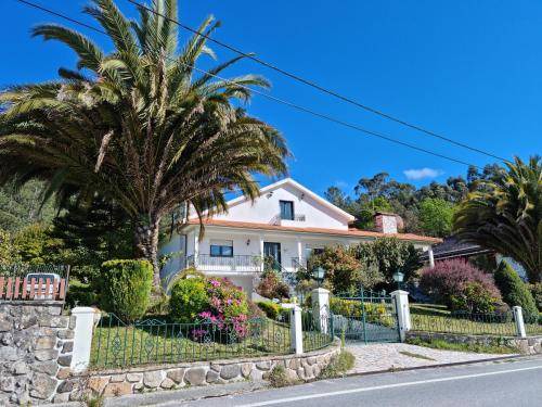 Cossourado e Linhares Villa | 200 m² Villa ∙ 4 bedrooms ∙ 12 guests