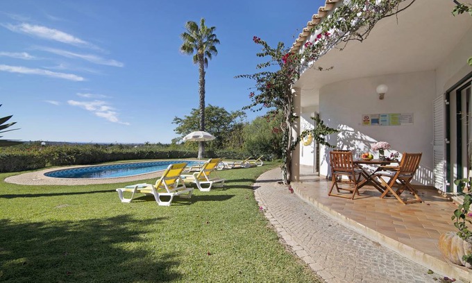 Cerro do Mocho Villa | 200 m² Villa ∙ 4 bedrooms ∙ 8 guests