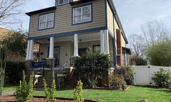 Charlotte House | 2020 RNC! 5 BR house
