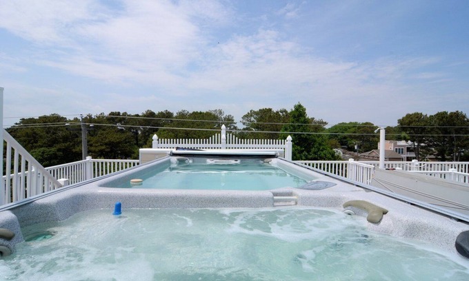 Rehoboth by the Sea House | 2026 CALENDAR OPEN FOR BOOKING! FREE CHEF OR BONFIRE WITH MINIMUM 3 DAY STAY!