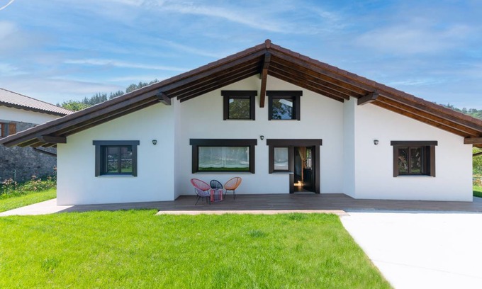 Dima Villa | 204 m² Villa ∙ 4 bedrooms ∙ 10 guests
