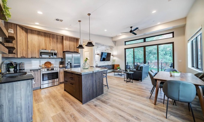 Zion National Park South Entrance Villa | 207 LaFave-Luxury Villa at Zion: Mystery Falls