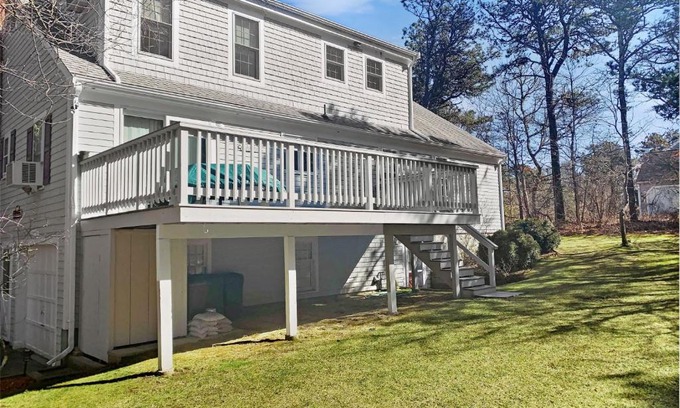West Chatham House | 209 Indian Hill Road Chatham Cape Cod - Perfectly Content