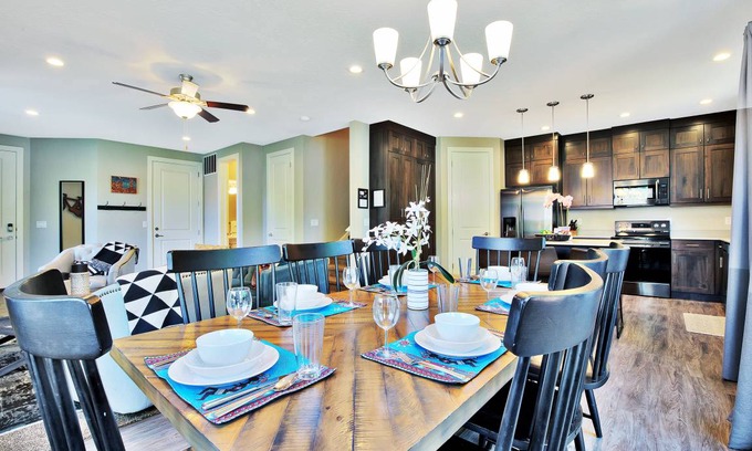 Moab House | 209 m² House ∙ 4 bedrooms ∙ 12 guests