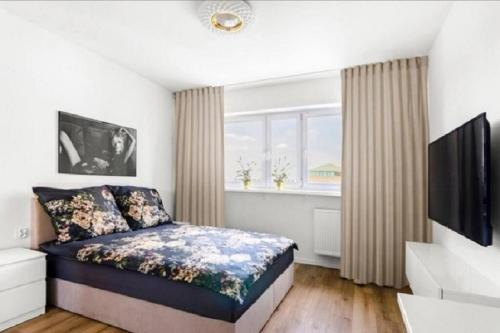Rakowiec Apartment | 20m2 Studio, near Chopin Airport, cozy and quiet