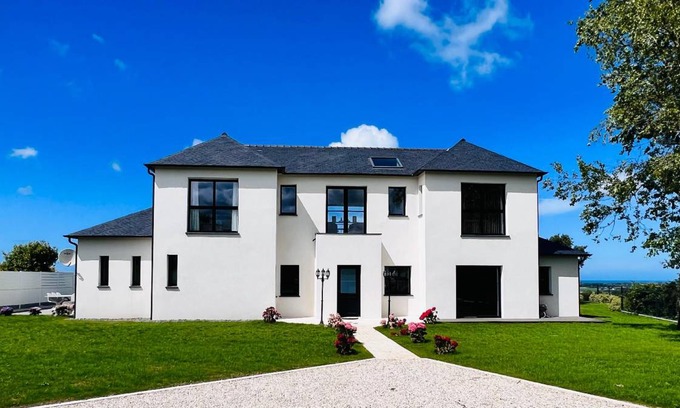 Plouider House | 210 m² House ∙ 3 bedrooms ∙ 6 guests