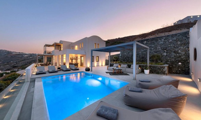 Exo Gonia Villa | 210 m² Villa ∙ 6 bedrooms ∙ 12 guests