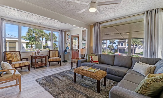 Fernandina Beach House | 215 m² House ∙ 4 bedrooms ∙ 10 guests