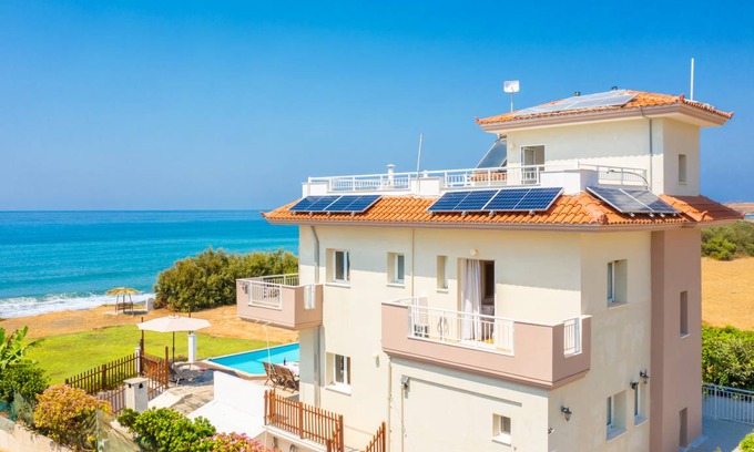 Ayia Marina Chrysochous Villa | 220 m² Villa ∙ 3 bedrooms ∙ 7 guests