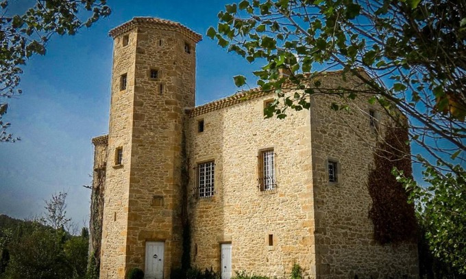 Saint-Julien-de-Briola House | 220 m² Gîte ∙ 3 bedrooms ∙ 6 guests