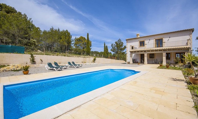 Sant Joan House | 220 m² Finca ∙ 3 bedrooms ∙ 6 guests