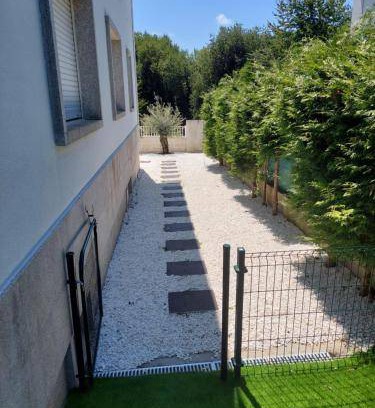 Ourense House | 220 m² House ∙ 5 bedrooms ∙ 15 guests