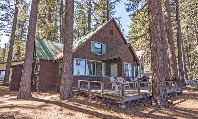 Al Tahoe House | 223 m² House ∙ 6 bedrooms ∙ 12 guests