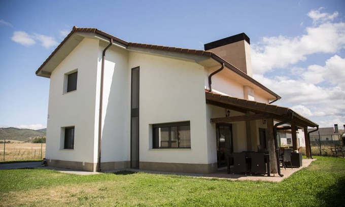 Longuida Cottage | 225 m² Cottage ∙ 4 bedrooms ∙ 11 guests
