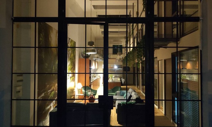Thionville Resort | 225 m² Private room ∙ 1 bedroom ∙ 2 guests