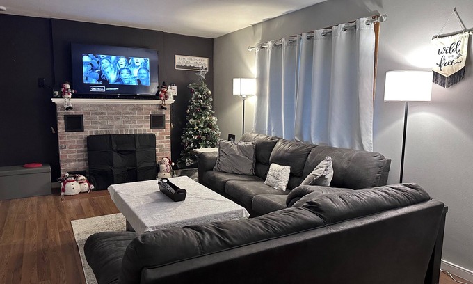 Olean House | 23 MILES TO ELLICOTTVILLE! The Cozy Hideaway - Pet Friendly!
