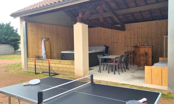 L'Hopital-le-Grand Cottage | 230 m² Cabin ∙ 5 bedrooms ∙ 12 guests