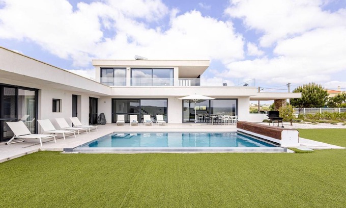 Cadaval House | 239 m² House ∙ 4 bedrooms ∙ 8 guests