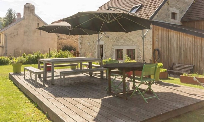 Bure-les-Templiers Cottage | 240 m² Cabin ∙ 5 bedrooms ∙ 14 guests
