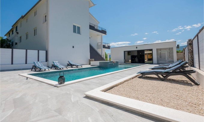 Veliki Prolog House | 240 m² Maisonette ∙ 4 bedrooms ∙ 9 guests