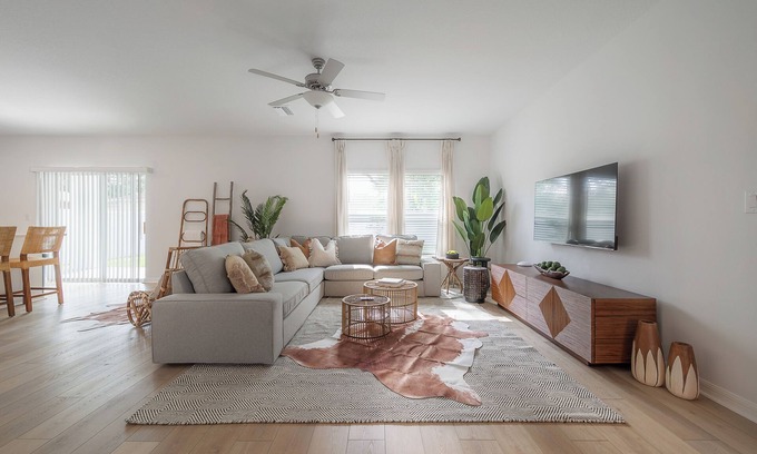 Ybor City House | 2405 E 19th Ave Summa