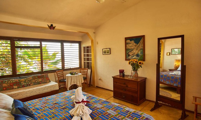 Acapulco Resort | 25 m² Private room ∙ 1 bedroom ∙ 3 guests