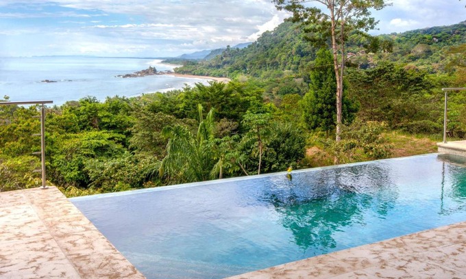 Dominicalito Villa | 250 m² Villa ∙ 4 bedrooms ∙ 9 guests
