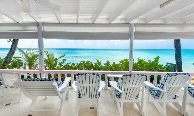Mullins Villa | 254 m² Villa ∙ 6 bedrooms ∙ 12 guests