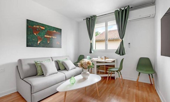 Mirail-Reynerie-Bellefontaine Apartment | 26 m² Apartment ∙ 1 bedroom ∙ 4 guests